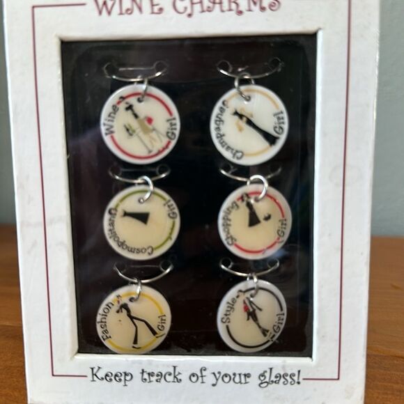 Santa Barbara Personality Wine Charms champagne cosmopolitan shopping fashion - Picture 2 of 5